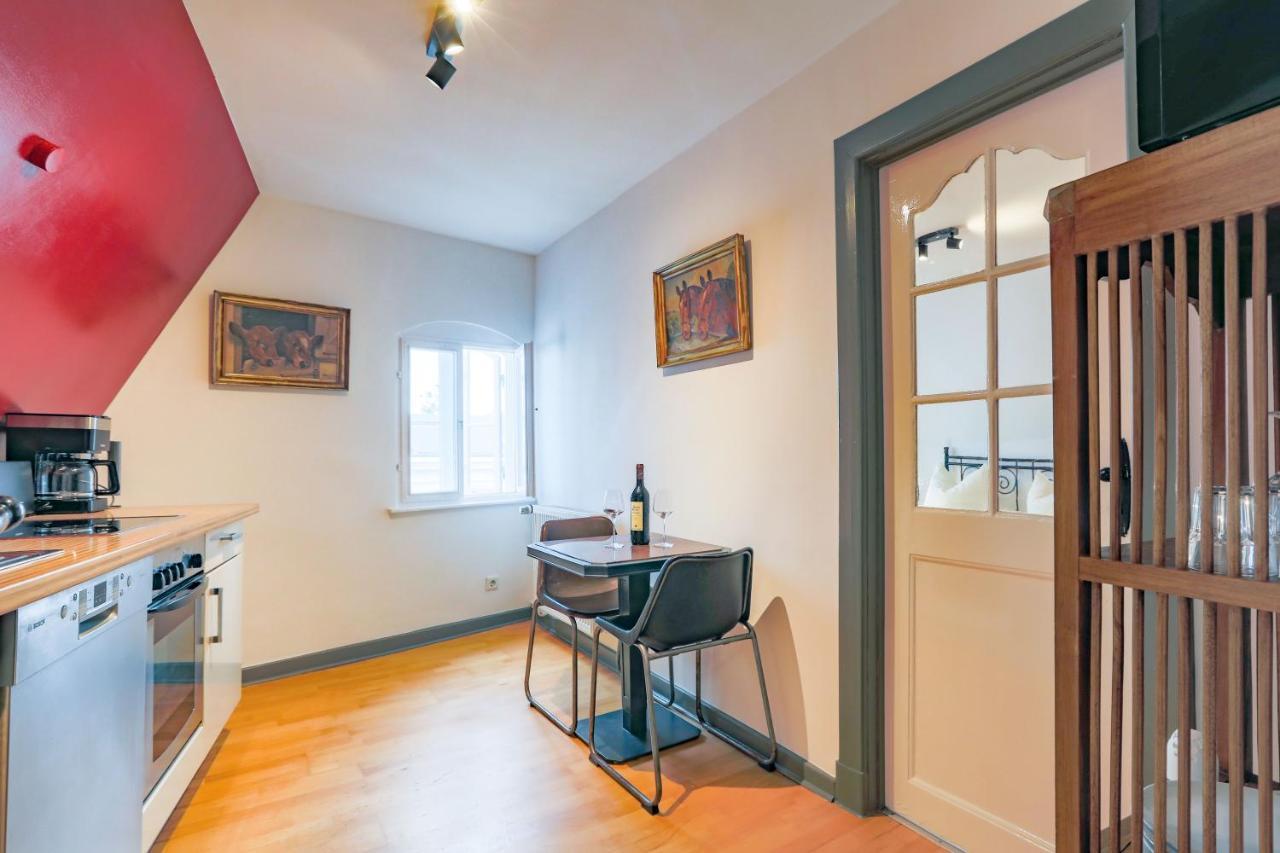 Apartments Im Einhornhaus Lübeck Dış mekan fotoğraf