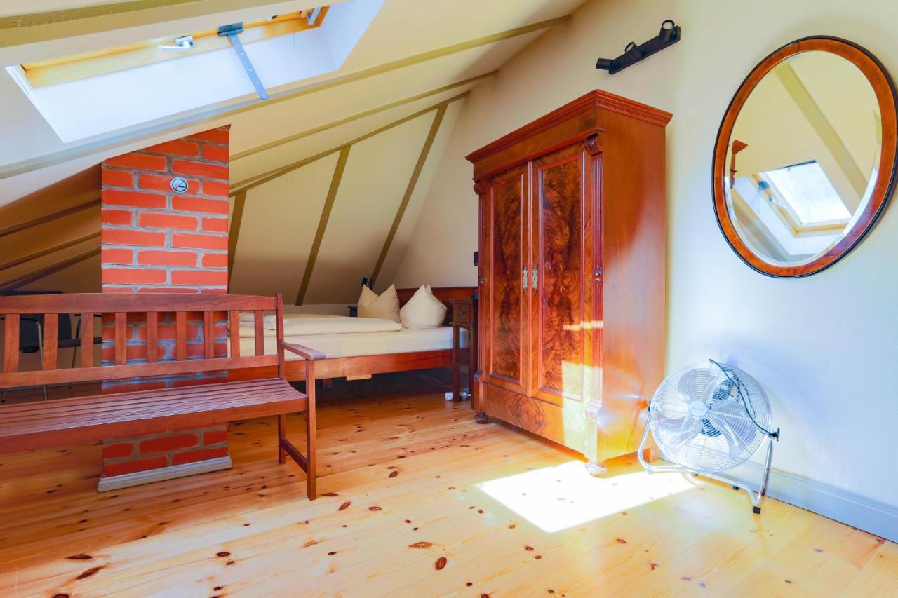 Apartments Im Einhornhaus Lübeck Dış mekan fotoğraf